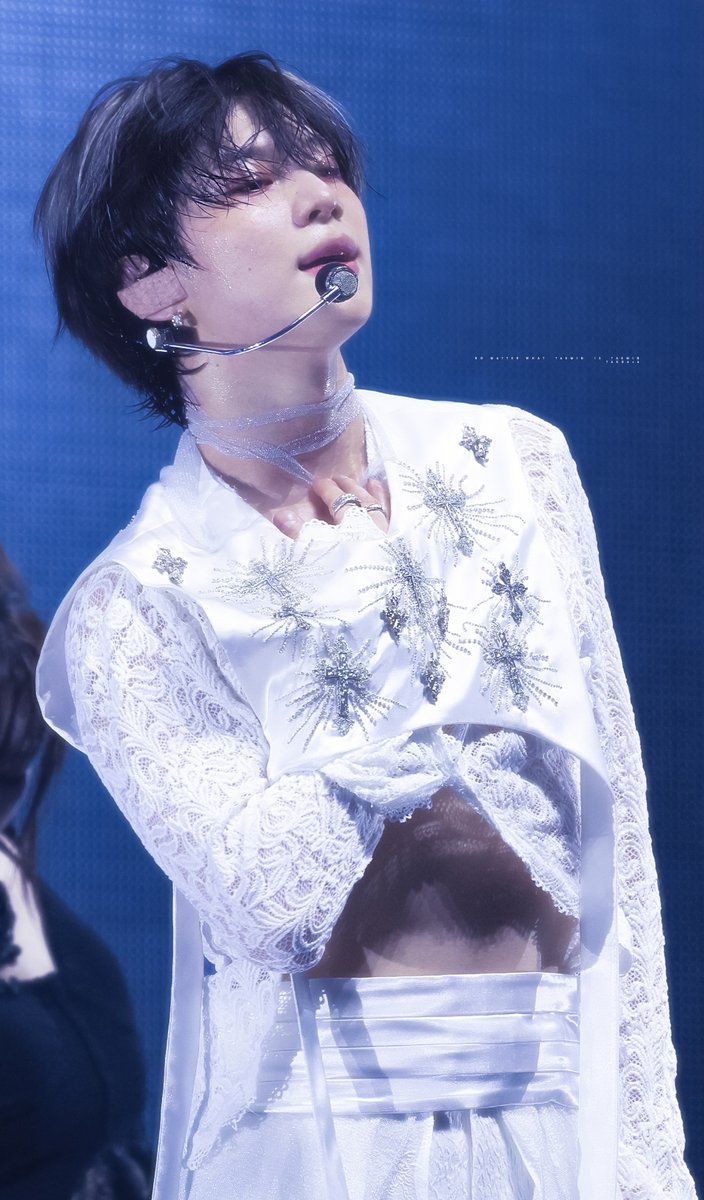 tako6v6's tweet image. 2025.04.20
TAEMIN WORLD TOUR
~Ephemeral Gaze Encore~
In KOBE DAY2
#TAEMIN #태민