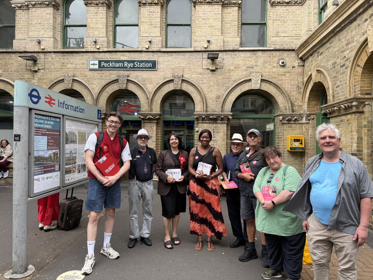 Jasmine Ali (@jasmine_ali) on Twitter photo Great to welcome our Peckham MP <a href="/Miatsf/">Miatta Fahnbulleh</a> back to Rye Lane on the <a href="/SouthwarkLabour/">Southwark Labour</a> doorstep -
Good to catch up with our neighbours and the #RyeLaneMassive in the best ward in the best borough... Great to welcome our Peckham MP <a href="/Miatsf/">Miatta Fahnbulleh</a> back to Rye Lane on the <a href="/SouthwarkLabour/">Southwark Labour</a> doorstep -
Good to catch up with our neighbours and the #RyeLaneMassive in the best ward in the best borough...