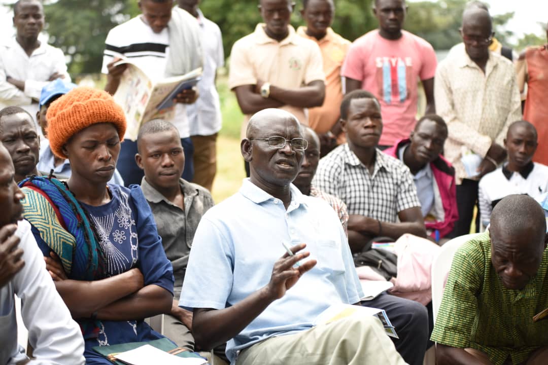 NTV UGANDA (@ntvuganda) on Twitter photo Farmers at the 39th Seeds of Gold Farm Clinic in Abi Farm, Arua taking part in hands on training sessions.
#seedsofgoldfarmclinic
Photo by <a href="/Katongole100/">Katongole Kiwanuka</a> Farmers at the 39th Seeds of Gold Farm Clinic in Abi Farm, Arua taking part in hands on training sessions.
#seedsofgoldfarmclinic
Photo by <a href="/Katongole100/">Katongole Kiwanuka</a>