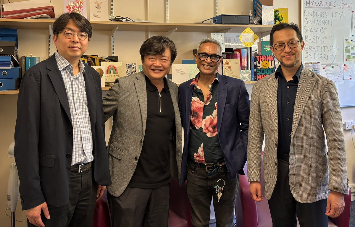 It was so lovely to meet academics and clinicians from South Korea exchanging visions and ideas and looking into cross cultural differences in systems and presentations. The group visited our adolescent T4 Unit The Beacon Centre yesterday.