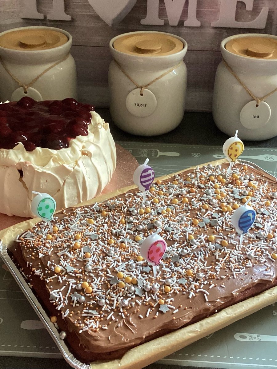 Happy birthday Maggie 🥳🥳🥳cannot believe she’s 17 😳😳😳