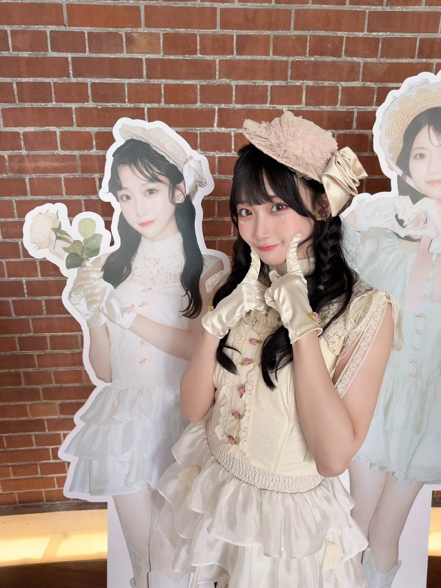 高嶺のなでしこ 城月菜央 LARME POPUP ミニフォト サイン付きコンプ 高嶺のなでしこ×LARME 城月菜央 ミニフォト コンプ - メルカリ