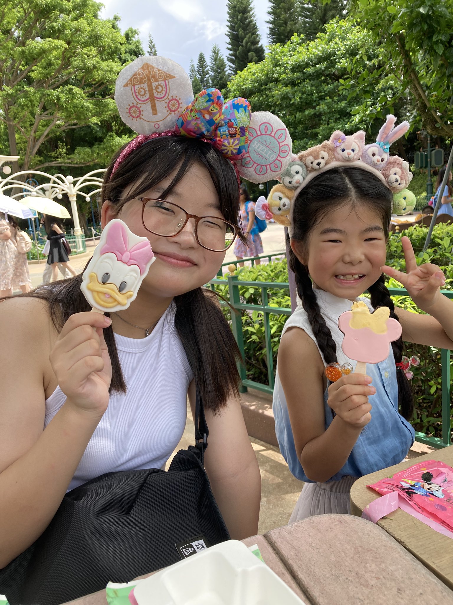 ☺︎なつ☺︎ 夏ですわよ🍉🌴 友達が荒ぶってて可愛かったから音載せた笑
