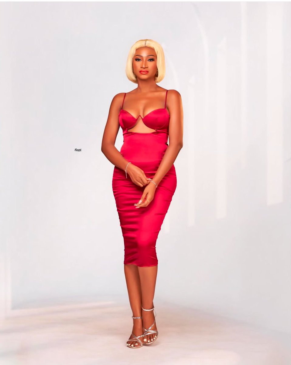 How can I pick? Because they're all beautiful 😍 

TESSFORCE FOR DELALI AGOR
WE LOVE YOU DELALI AGOR
#Tessy #DelaliAgor #AgorDelali

TESSFORCE FOR DELALI AGOR
WE LOVE YOU DELALI AGOR
#Tessy #DelaliAgor #AgorDelali