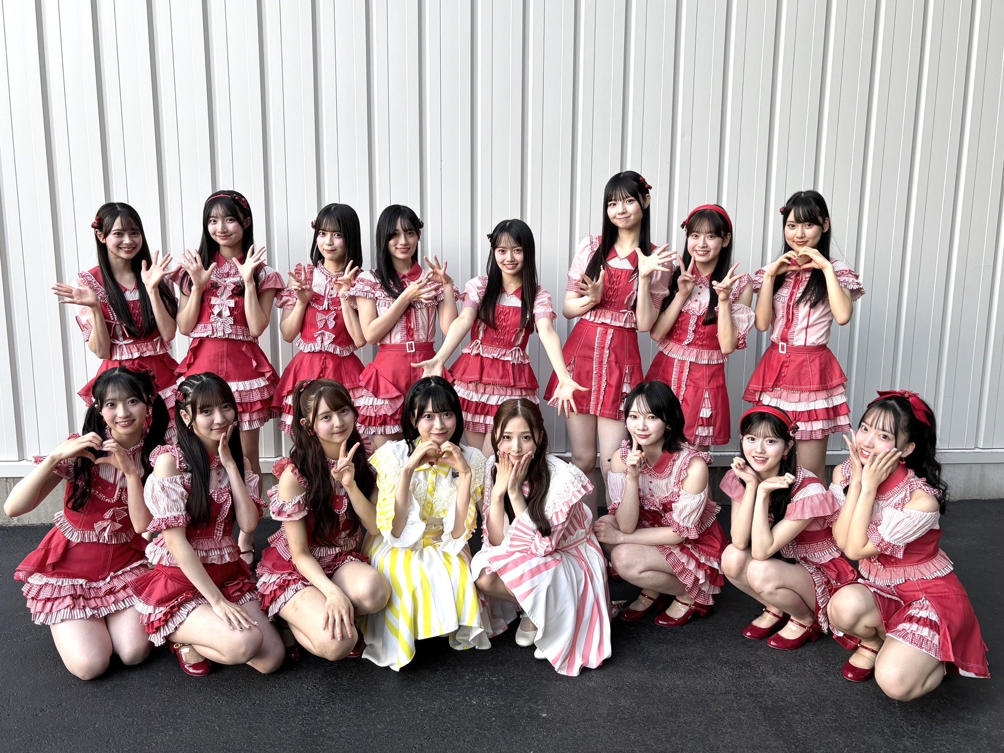 18期 イッパチスクラッチ アタリハズレ 4公演セット AKB48 青空コン AKB48 18期生昇格記念LIVE！スクラッチ | AKB48 Official スクラッチ