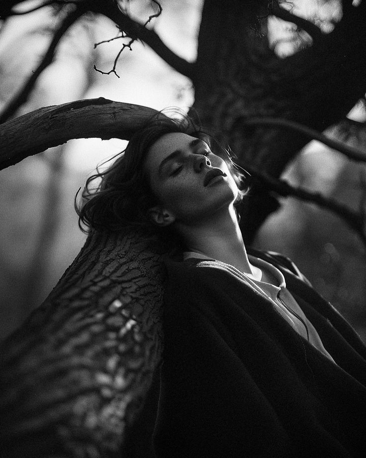 a moment
snatched from those
violent, 
watchful eyes 
to admire 
the endless sky
from her own space

#space #vss365 #poembyrashmi #micropoetry #poetrycommunity