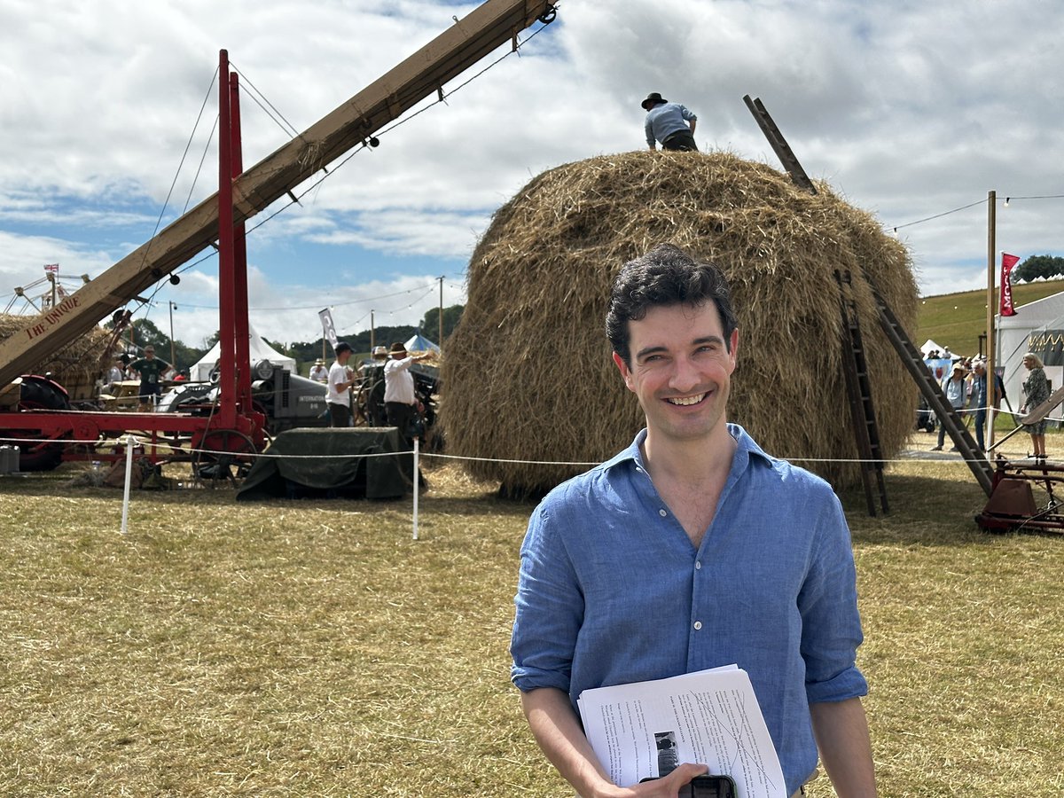 GetHistory's tweet image. Great to chat with @TimPBouverie about his gripping new book, Allies at War, at @ChalkeFestival. Interview coming soon!