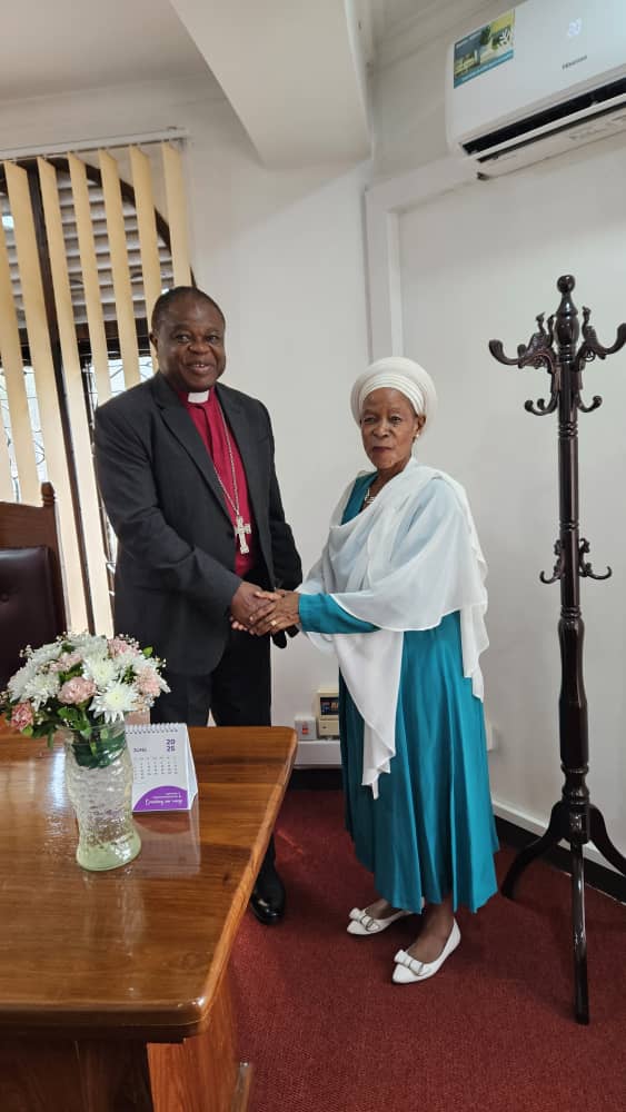 27.06.2025. Nimekutana na Mwashamu Baba Askofu Alex Malasusa.  Mkuu wa KKKT ofisini kwake  Azania Front DSM kujadili ushirikiano katika mradi wa kuanzisha   vituo vya kuhudumia watu wenye changamoto za AUTISM (Usonji) nchini Tanzania.

Nimemshukuru kwa mpango huo  utakaosaidia