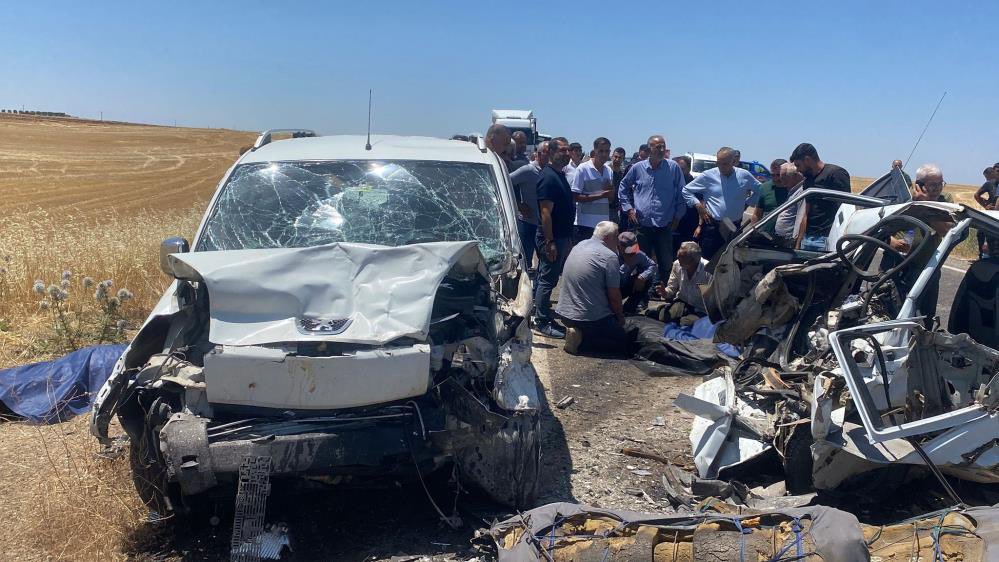 Adıyaman-Samsat karayolunda meydana gelen elim kazada hayatını kaybedenlere Allah’tan rahmet, yaralılara acil şifalar diliyorum. Ailelerine ve yakınlarına sabır ve başsağlığı dilerim.