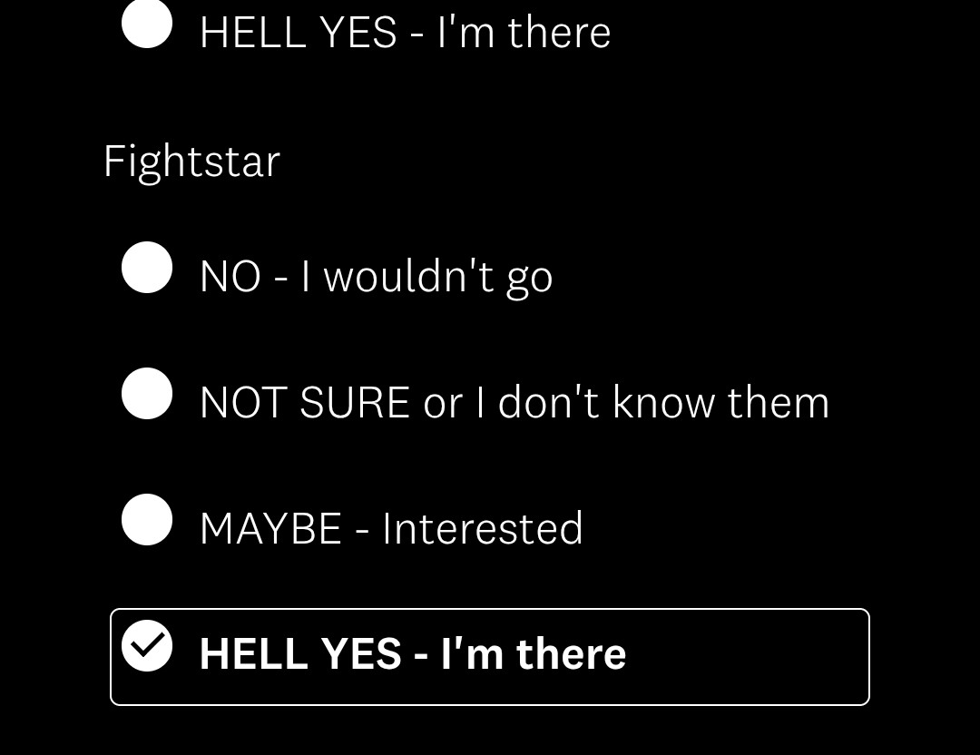 Rachie_Louie's tweet image. @ComeBackFS what do download know? 👀!! @Fightstarmusic