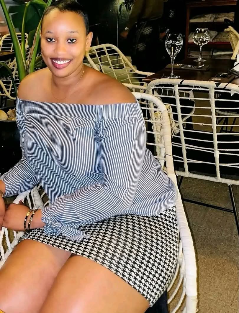 TinaaryS's tweet image. Najua unateswa na mapenzi, wala usijali na usikate tamaa najua ipo siku yatakuua na upumzike milele π€£π€£π