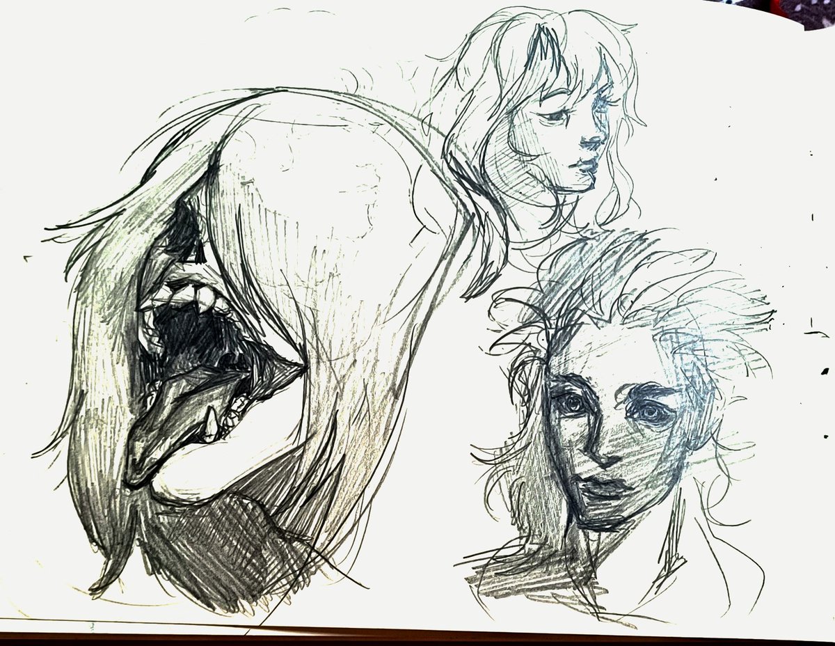 tasneff89536's tweet image. Sketches I made today