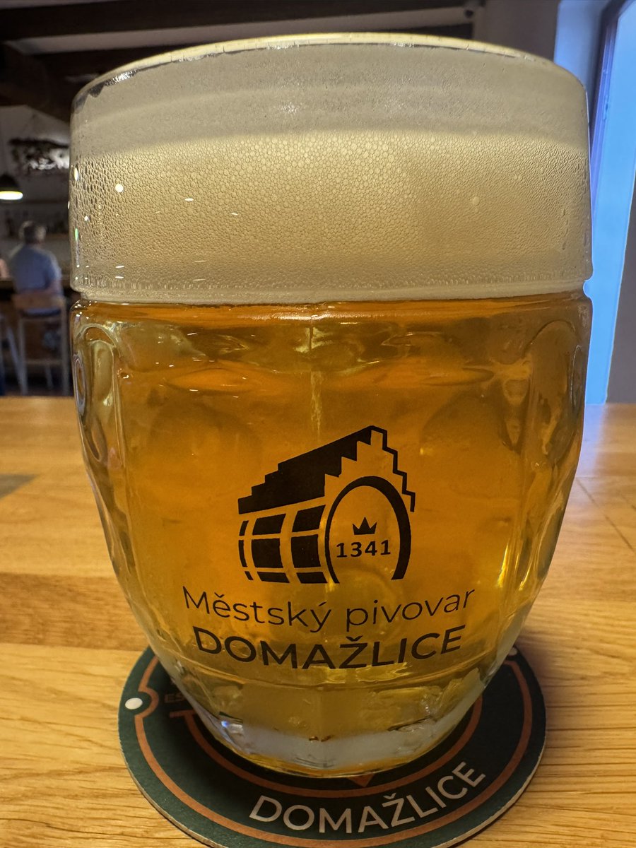 Abschlussrunde: 50km durch die Wälder zwischen Domažlice und Furth i.W, vorbei am Denkmal für den Eisernen Vorhang - Am #Dimpflbräu „musste“ ich vorbei, dafür das „letzte Bier“ für diese Urlaubswoche aus der Brauerei in #Domazlice.