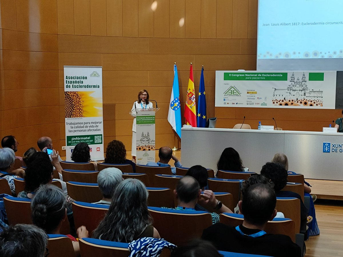 AEEsclerodermia's tweet photo. Continuamos con la mesa IV.
Ahora, la dermatóloga, Dra. Dolores Sánchez-Aguilar expone sobre la #esclerodermia localizada o #morfea.
#aeecongreso2025 https://t.co/FyCBdZx9FS