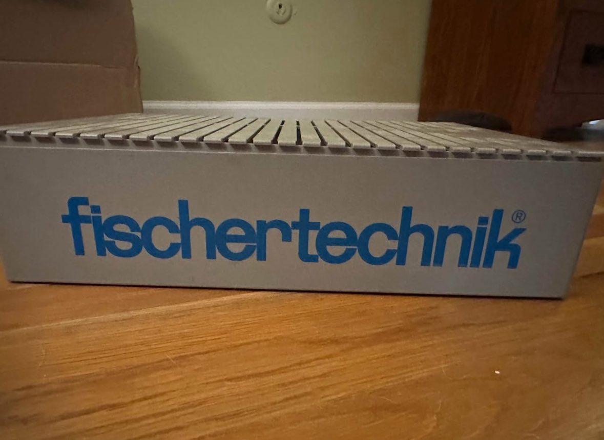 MAILER-DAEMON tweet media