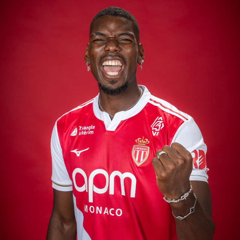 AS_Monaco's tweet photo. L’AS Monaco est heureux d’annoncer l’arrivée de Paul Pogba 🇫🇷

Le milieu de terrain s’engage pour 2 saisons et est désormais lié au Club jusqu’au 30 juin 2027 🆕