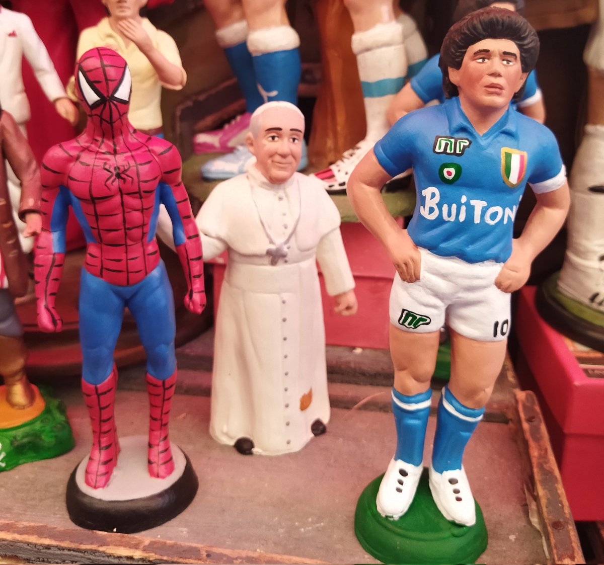 Ponle nombre a este equipo de superhéroes.