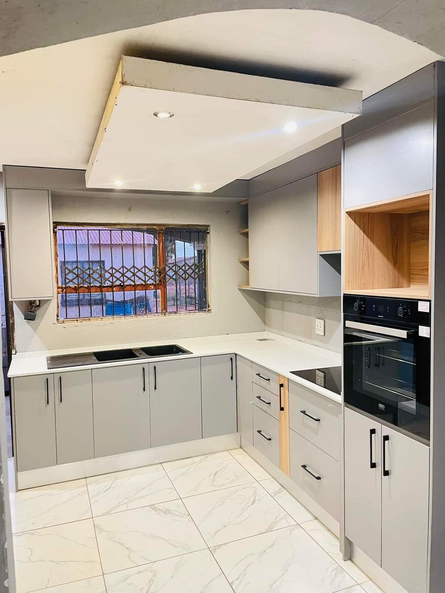 AHT_YssY's tweet image. @JBCONTRACTORS31 specializes in
🦺 Building
🦺 Plumbing
🦺 Kitchen & TV stand
🦺 Tiling & painting
Get a quote
DM @JBCONTRACTORS31
wa.me/27618851334 /0735539594
🔗 retarnold.co.za 🇿🇦
#BARvRSA National Dialogue #Springboks President Ramaphosa Tyla Danny Jordan