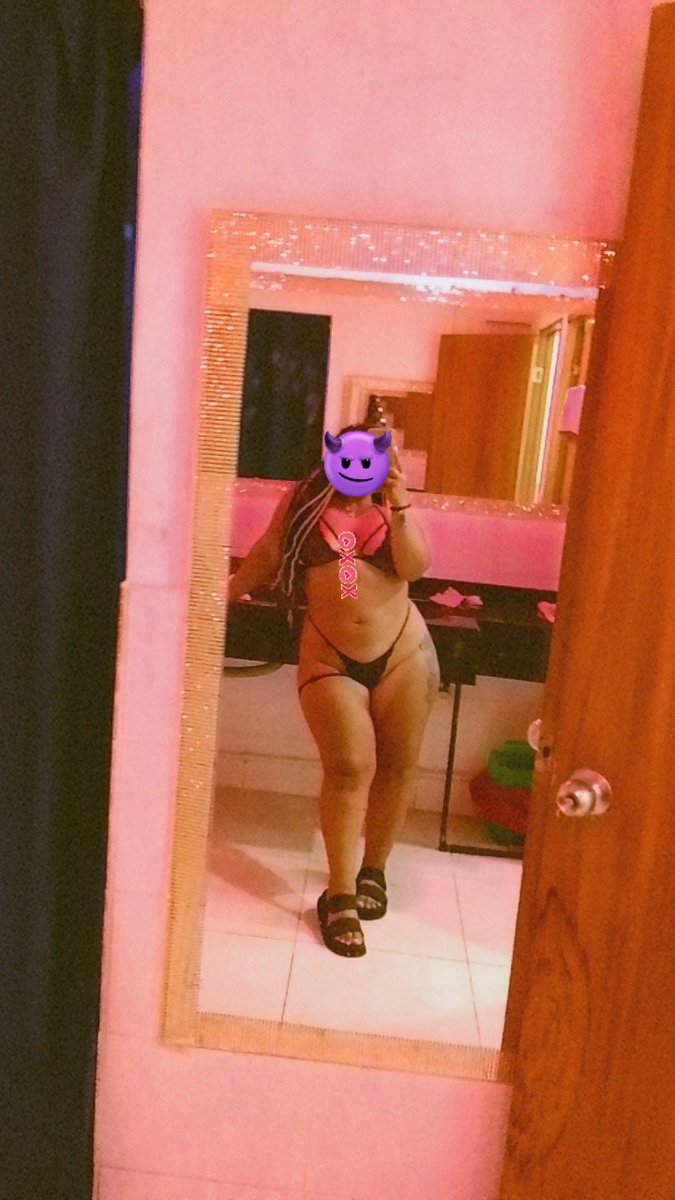 FyfHot's tweet photo. Voy a celebrar mi cumpleaños #26!🥳😈 gente este domingo 29 de junio voy a acelerar mi cumpleaños en @Himerosswinger para las parejitas y single que nos quieran acompañar! 
Los esperamos!
Tengo ganas de una orgía bien rica! 
Espero mi regalo! 🥳🤭❤️ https://t.co/iNMUWyvr0N