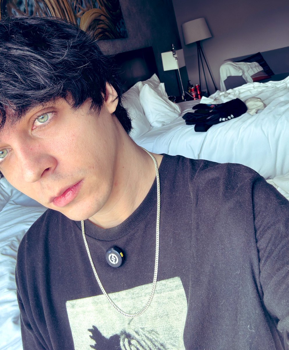 IRL DIA 2 COLOMBIA COMICCON

EN STREAM YAAA

kick: mattkeelan