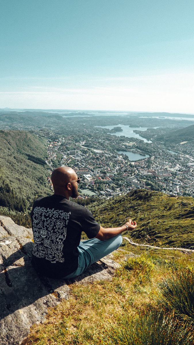 tayoainafilms's tweet image. No better feeling than being able to wake up and just visit anywhere. If there is one gift I’ll give to my children, it will be this. 

Norway for the weekend 🇳🇴
