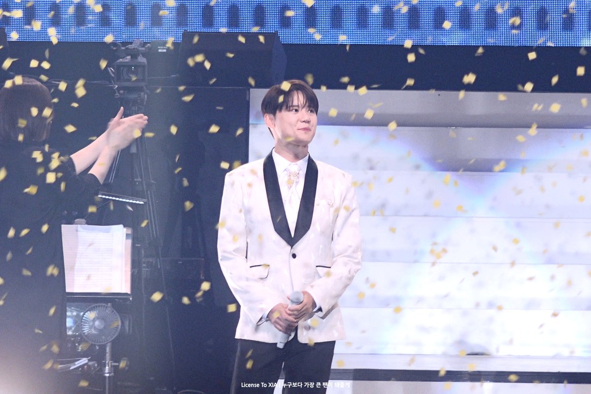 LicenseToXIA's tweet image. [4K] 20250628 2025 PALMTREE ISLAND 3rd GALA CONCERT | 김준수(F), 정원영 - Arabian Nights (뮤지컬 알라딘)
📎 youtu.be/RgwkKokcxAY

#XIA #김준수 #ジュンス
