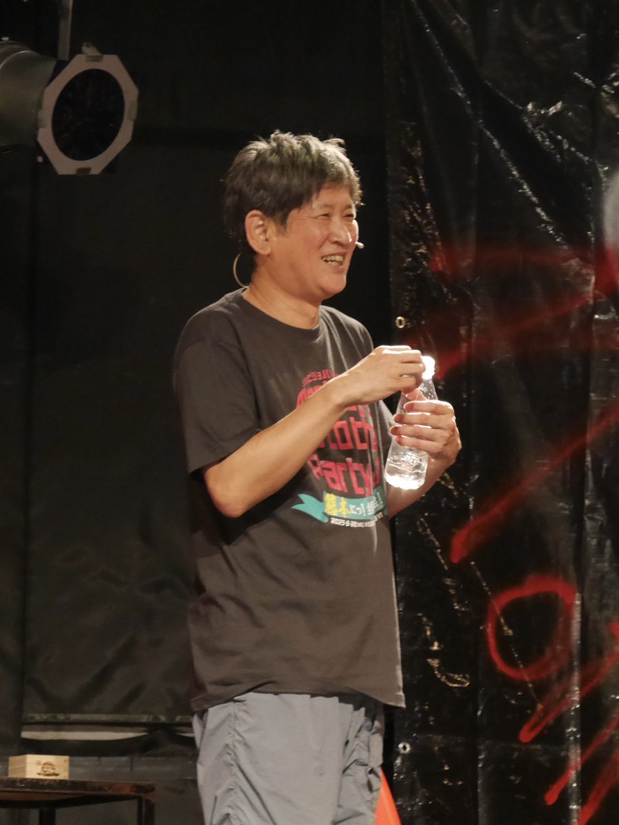 nonnopan1955's tweet photo. 他メンバー見て笑ってる長谷川さんと、なんかドキッとする長谷川さん

#ジョビジョバ
#ジョビジョバMGTP
#MGTP https://t.co/ANoZEK9j6R