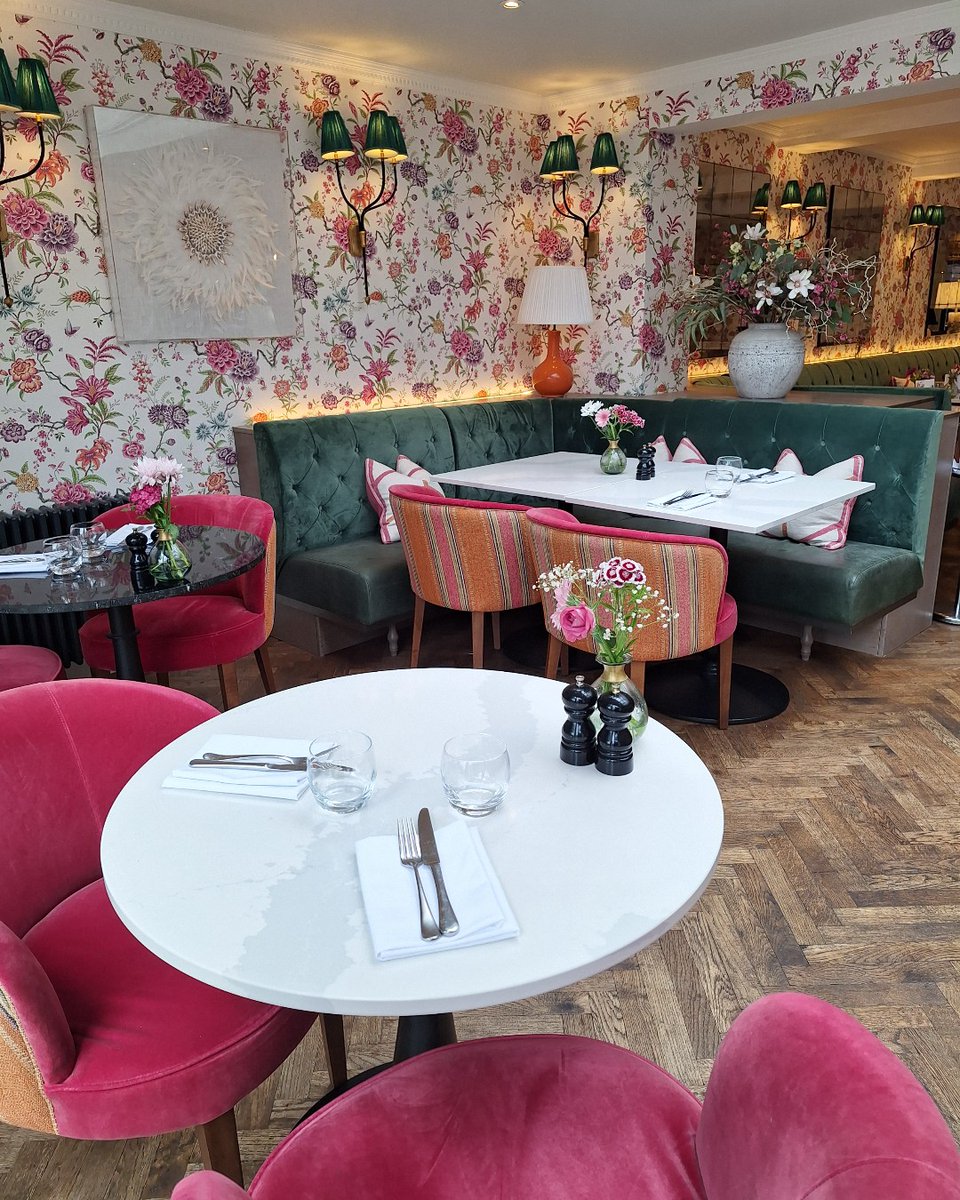 Join us for an exclusive 5 course culinary evening featuring the best of #NewForestMarque at Stanwell House Boutique Hotel.
BOOK NOW email: enquiries@stanwellhouse.com OR CALL 01590 677123

📆 Thurs 25 Sept 7.30pm
📍 Stanwell House, Lymington
💷 £50 pp

📷 Senior Sous Chef Jordan