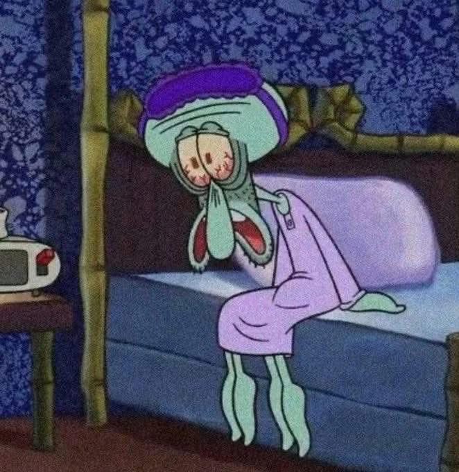 hashjenni's tweet image. Me about to start my day at 7 AM after sleeping at 4 AM😭