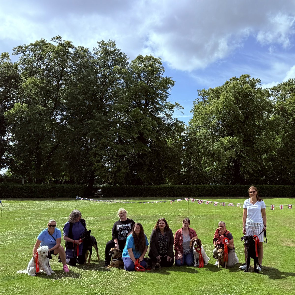 Kirsty McNeill MP (@kirstyjmcneill) on Twitter photo šš¾ The magnificent seven who won the ābest doggy who hasnāt won something yetā round at the <a href="/bravehounds/">BRAVEHOUND</a> #ArmedForcesDay show. It was hard to get all the good boys and girls facing in the same direction but they are all winners as is everyone involved in this superb charity. šš¾ The magnificent seven who won the ābest doggy who hasnāt won something yetā round at the <a href="/bravehounds/">BRAVEHOUND</a> #ArmedForcesDay show. It was hard to get all the good boys and girls facing in the same direction but they are all winners as is everyone involved in this superb charity.
