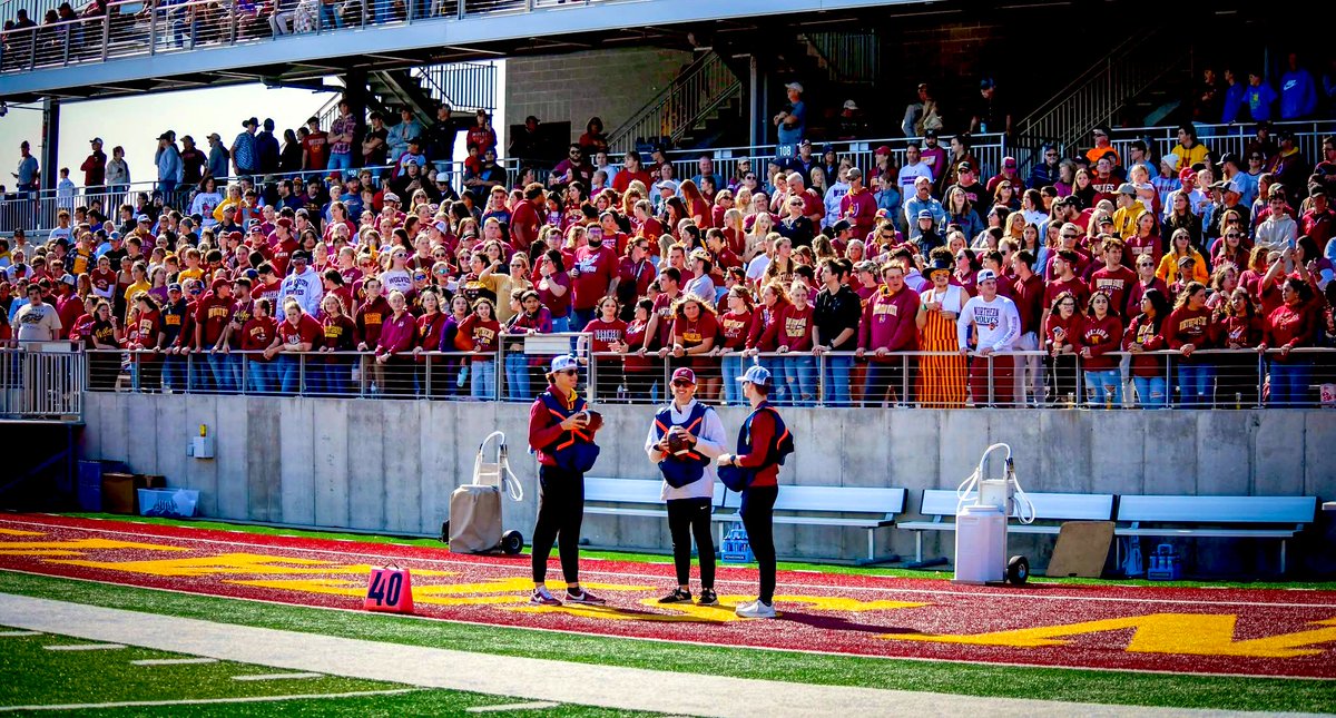 Northern State Football🐺 🏈 (@nsuwolves_fb) on Twitter photo 𝚂𝚊𝚝𝚞𝚛𝚍𝚊𝚢’𝚜 𝙰𝚝 𝚃𝚑𝚎 𝙱𝚊𝚗𝚔 ™️
#OurWay #GoWolves 𝚂𝚊𝚝𝚞𝚛𝚍𝚊𝚢’𝚜 𝙰𝚝 𝚃𝚑𝚎 𝙱𝚊𝚗𝚔 ™️
#OurWay #GoWolves