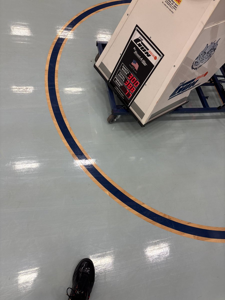 macparmelee_'s tweet image. STILL AVAILABLE 6"4 195 Guard/Wing
HIGH LEVEL SCORER AND SHOOTER
LEADER AND HARDEST WORKER
17.5ppg 8rbs 3ast
49.5% fg 40% 3pt
(In games played)
2 yrs left
@Adio10 @NeilFraser0 @RivalsPortal @NAIABall @NAIA @JUCOadvocate @JucoAssistance @CoachAssistMBB @JucoRecruiting