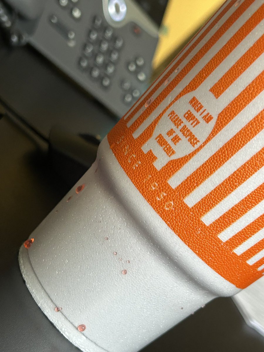 GGQueenAKASHA's tweet photo. @Whataburger hey just asking, why do your cups leak like this? I hate it. Can you upgrade? https://t.co/asSMmVuiFZ