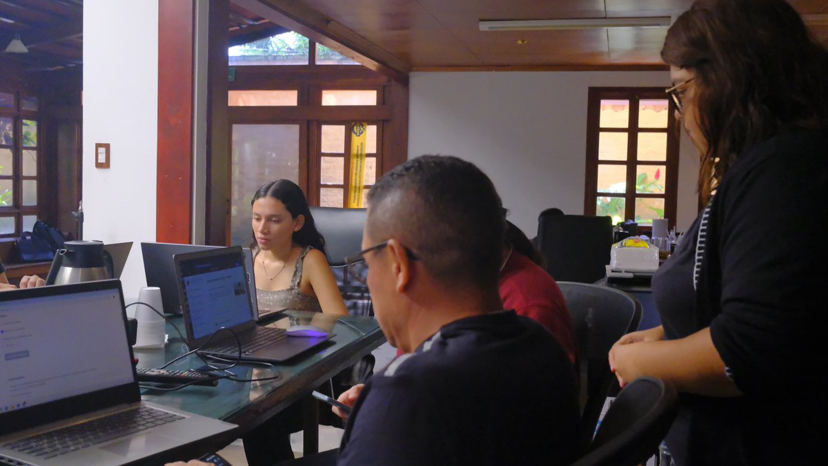 PROOF OF WORK: PYTHON BOOTCAMP FOR CUBO_ai STUDENTS

Generation Bukele has a whole new El Salvador to build. 

And weekends are for preparing their mindsets and talents for the extraordinary mission in front of them. 

Where El Salvador is going is to the place they want to be 👇