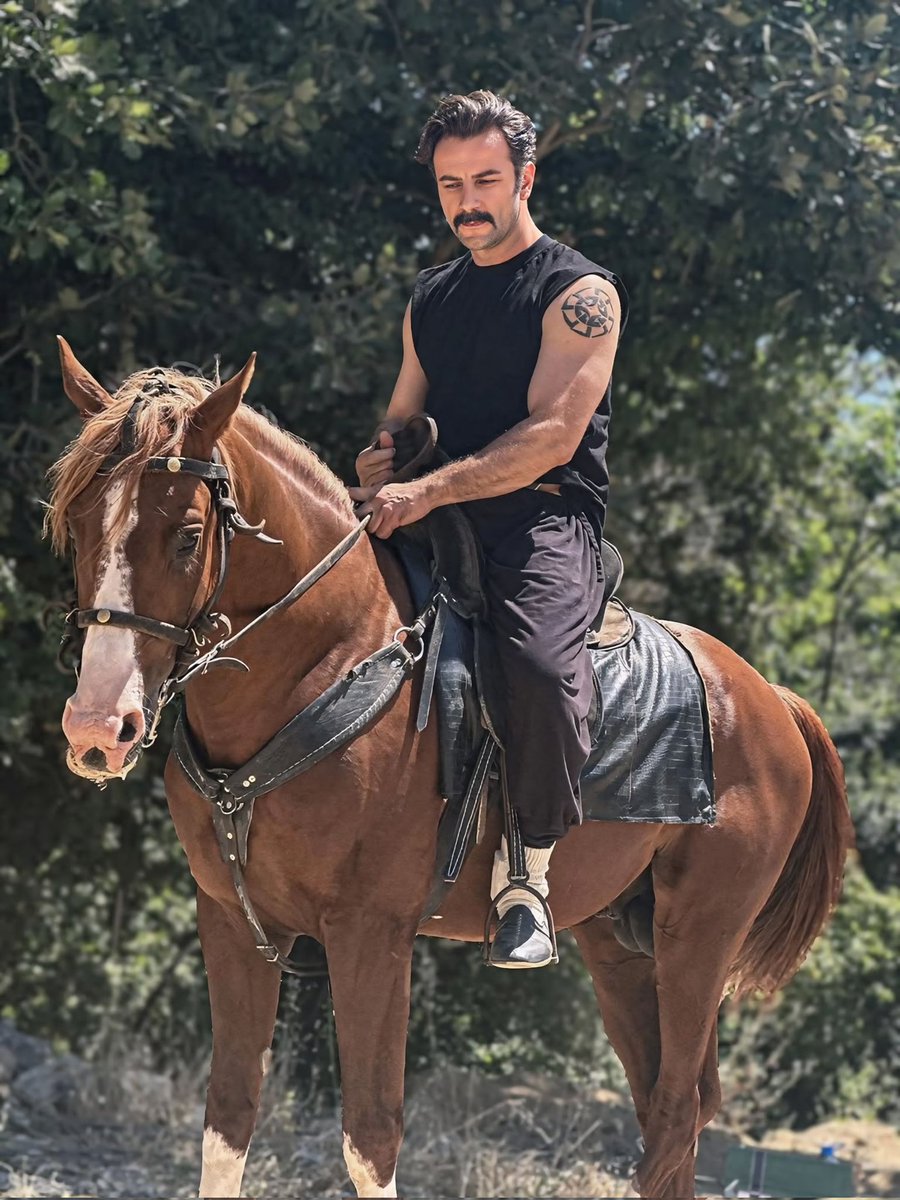 Karizmaaa 😎
#GökberkDemirci