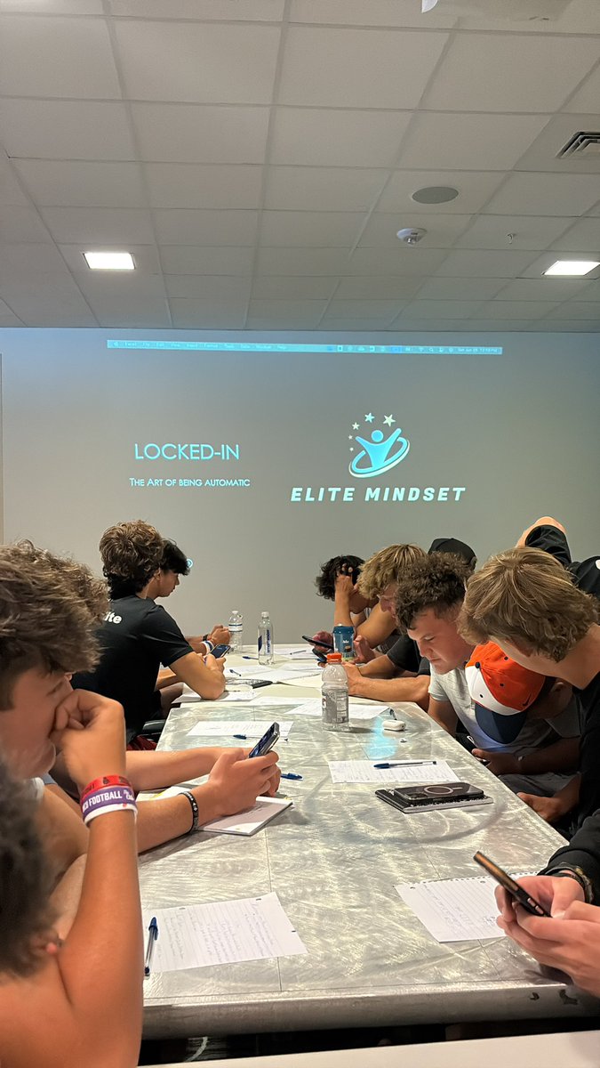 Noah Dunn (@thunderdunn2026) on Twitter photo Great work today learning not only what makes an elite athlete but also how to achieve that in one’s self. Thank you to <a href="/MentalGamePro/">Coach Nicole</a> for all this knowledge and looking forward to working in the future. Great work today learning not only what makes an elite athlete but also how to achieve that in one’s self. Thank you to <a href="/MentalGamePro/">Coach Nicole</a> for all this knowledge and looking forward to working in the future.