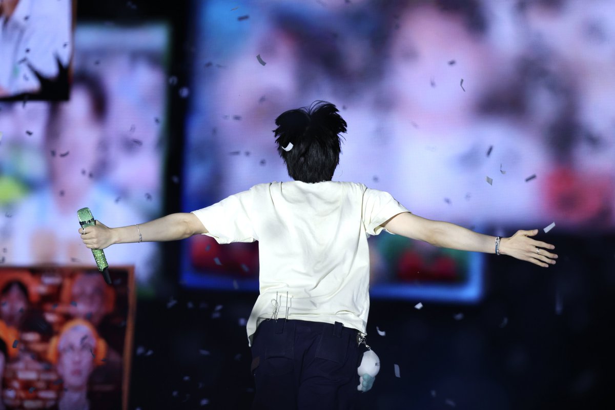 ALittleBraver92's tweet photo. We’ll Be Running Wild 🎵🎤 https://t.co/aOjNPzFbaC