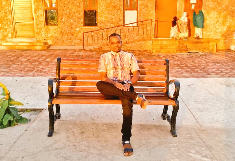 DadiUbwa's tweet photo. "Ubinafsi hutengeneza choyo na choyo huharibu nafsi". Zarina Bibi. https://t.co/kjOQvdBh3R