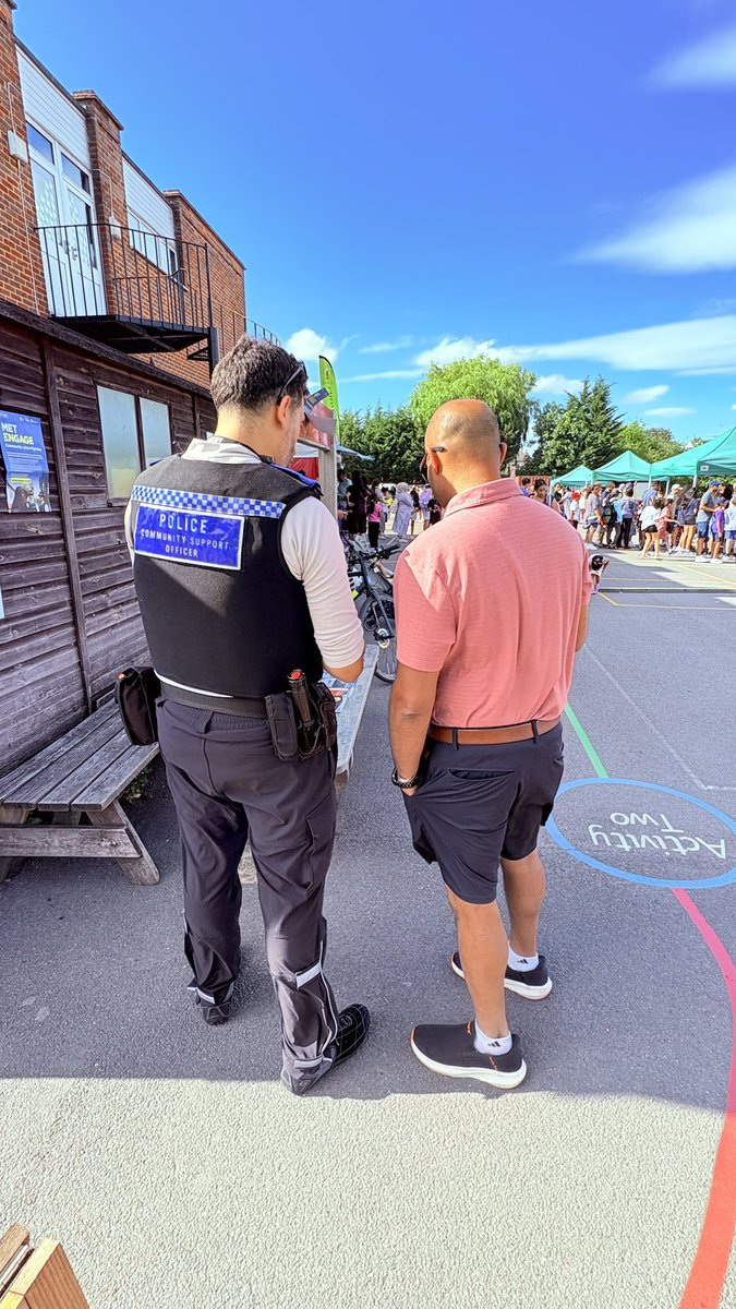 Pinner South Police tweet media