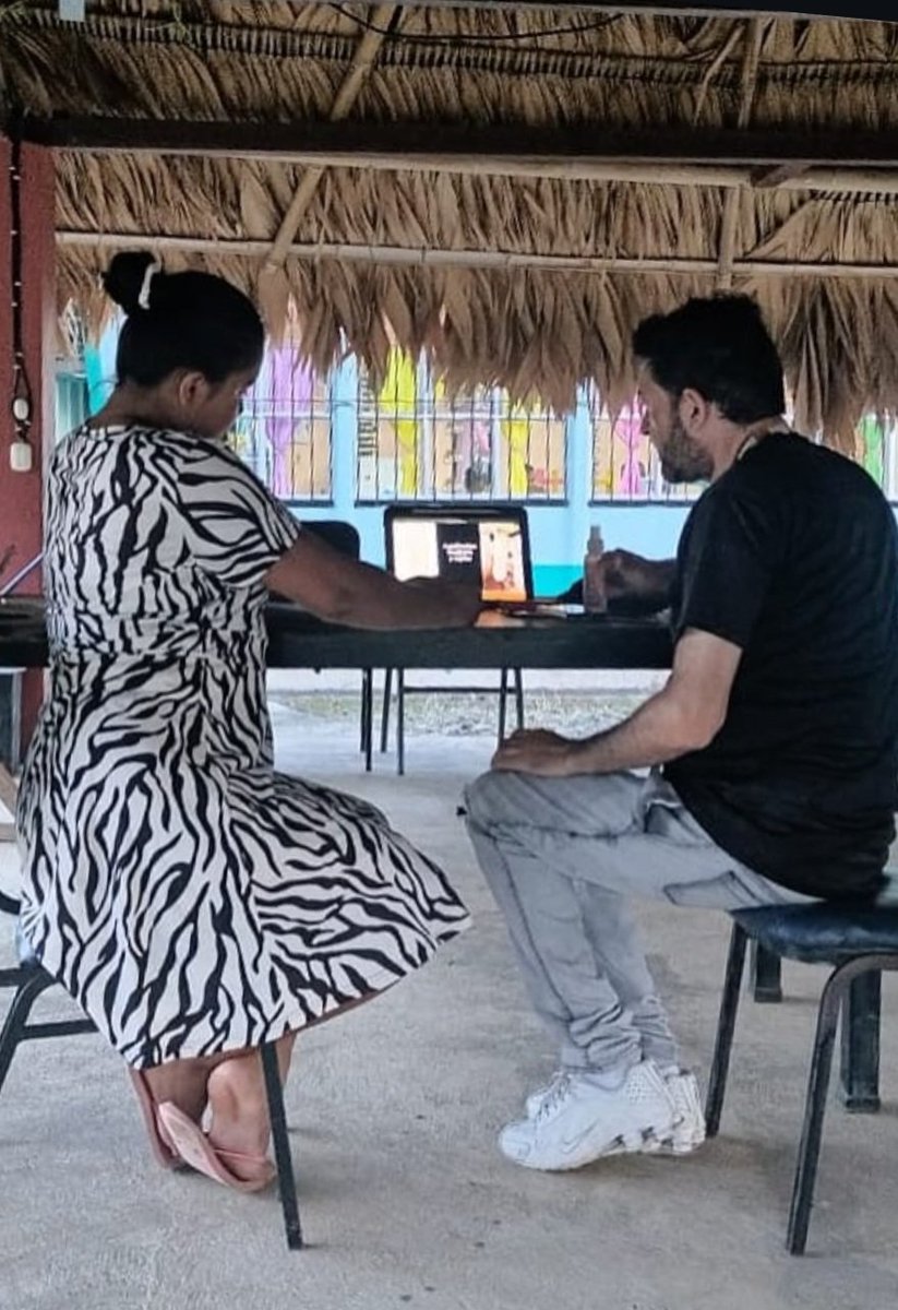 Juan Luis Bermúdez Madriz (@juanluisbm) on Twitter photo Conmemoramos el Día Nacional de la Prueba del VIH, con el trabajo realizado entre el <a href="/msaludcr/">Ministerio de Salud de Costa Rica</a>, <a href="/VIHDACR/">VIHDA Costa Rica Fundación</a> y <a href="/UNFPACostaRica/">UNFPA Costa Rica</a> y la aplicación de la autoprueba de #VIH en Sixaola, Talamanca.
Cosbtruimos prevención para la detección temprana del VIH con el pueblo #indígena Ngäbe. Conmemoramos el Día Nacional de la Prueba del VIH, con el trabajo realizado entre el <a href="/msaludcr/">Ministerio de Salud de Costa Rica</a>, <a href="/VIHDACR/">VIHDA Costa Rica Fundación</a> y <a href="/UNFPACostaRica/">UNFPA Costa Rica</a> y la aplicación de la autoprueba de #VIH en Sixaola, Talamanca.
Cosbtruimos prevención para la detección temprana del VIH con el pueblo #indígena Ngäbe.