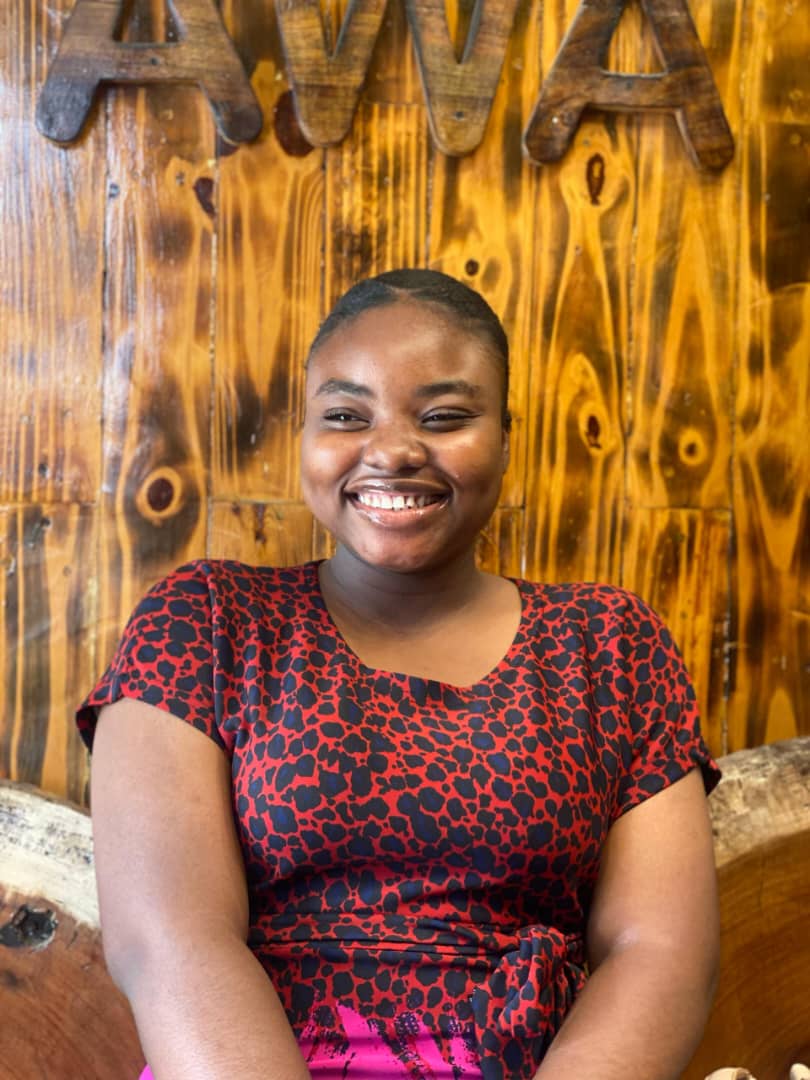 laughterajayi's tweet photo. I guess I made you smile 😉 
Laughter ❤️ https://t.co/fjmDyojwSO