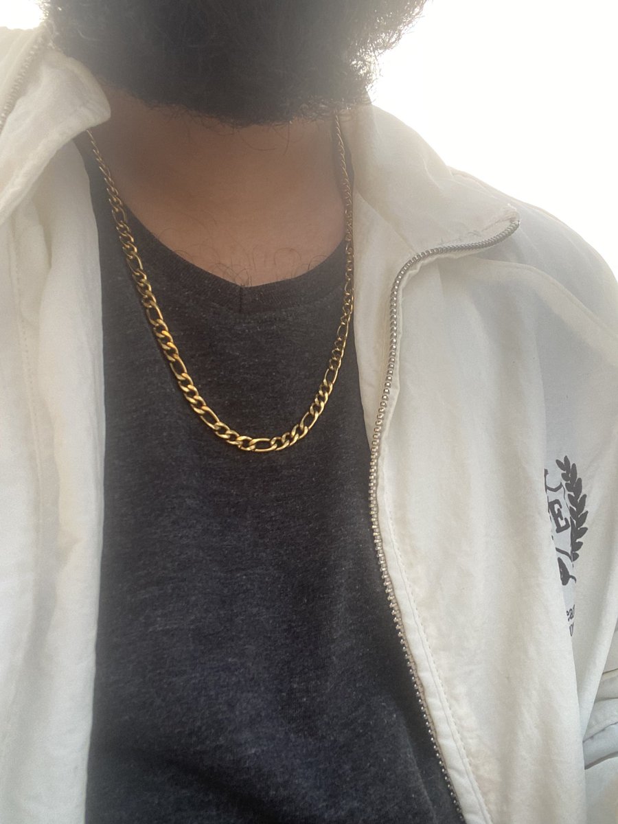 playing @ zdb (lx) today if i don’t dissolve into a puddle of sweat until then 

doors open at 5:30
gigs start at 6:00
i play at 11

- you are invited! 🌾