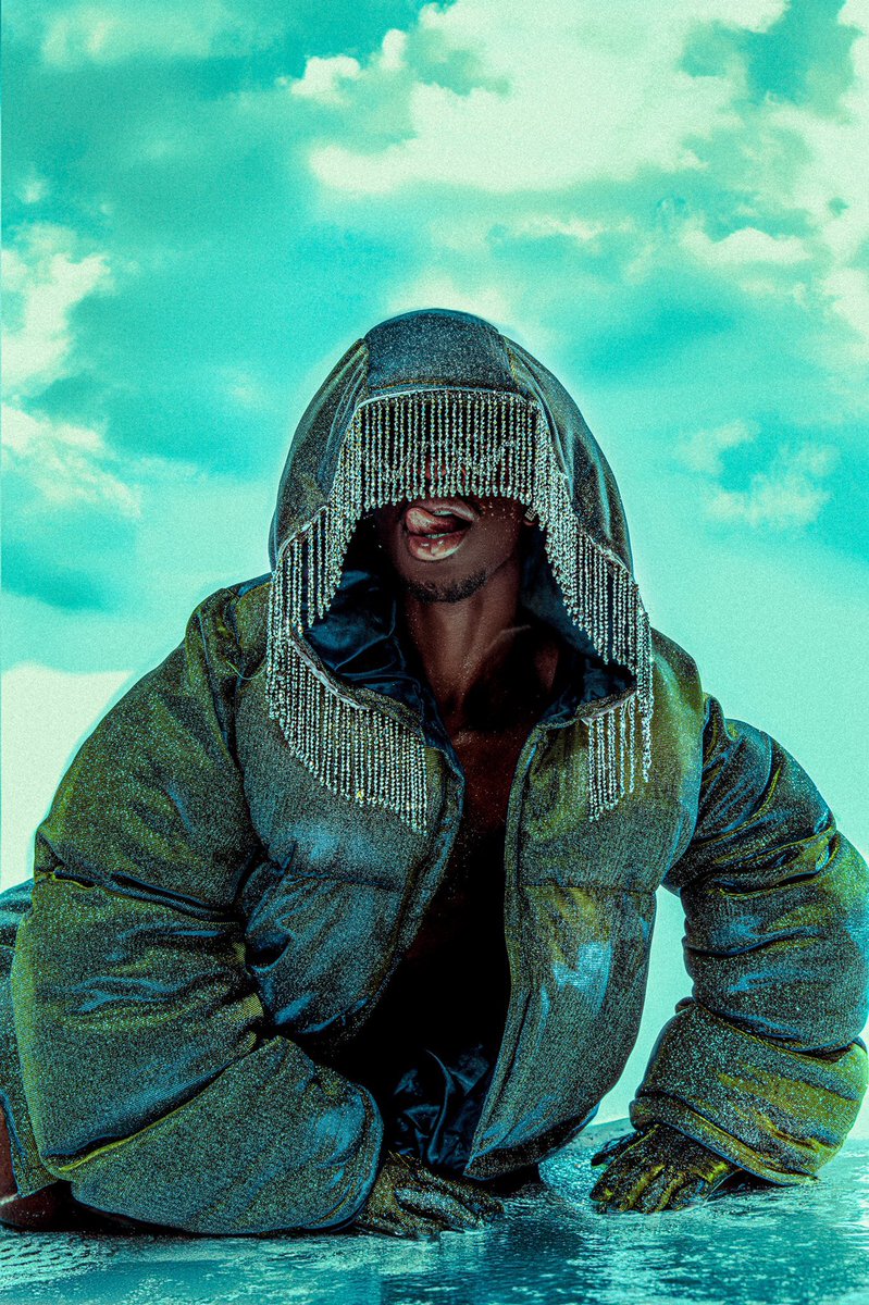 lilnasalex's tweet image. happy 1 year of here we go!🤍👮🏾‍♂️
