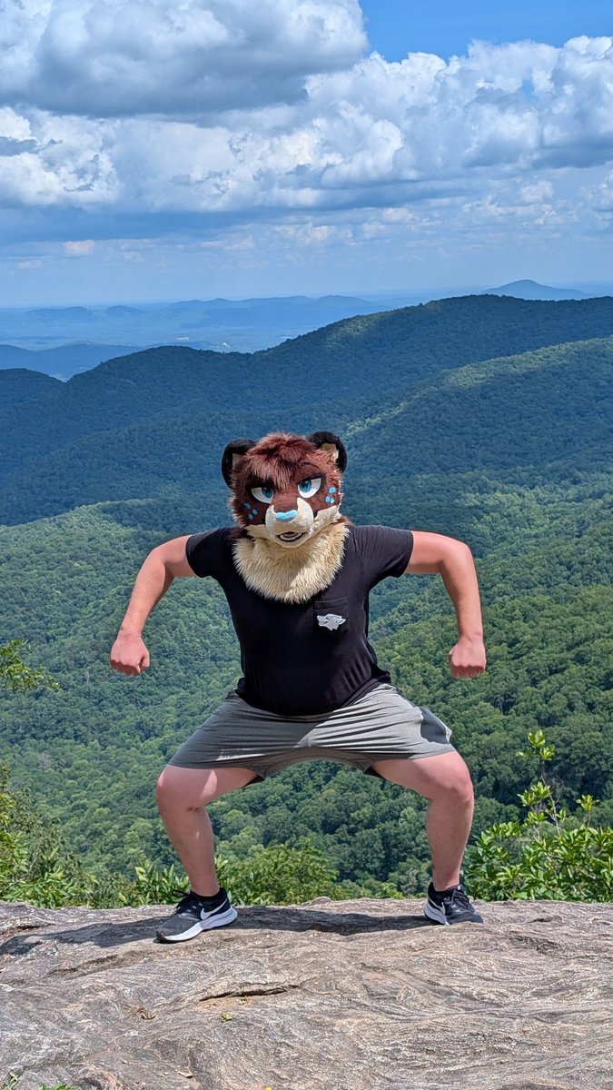 ChepSnep's tweet photo. This snep got to enjoy his natural mountain habitat and go hiking last weekend! ^_^
.
.
.
.
.
#furries #furry #fursuit #furryfandom #fursona #furrypride #fursuiter #anthro #chep #chocolatechip #snep #minipartial
#fursuitfriday https://t.co/IxeKf601tJ