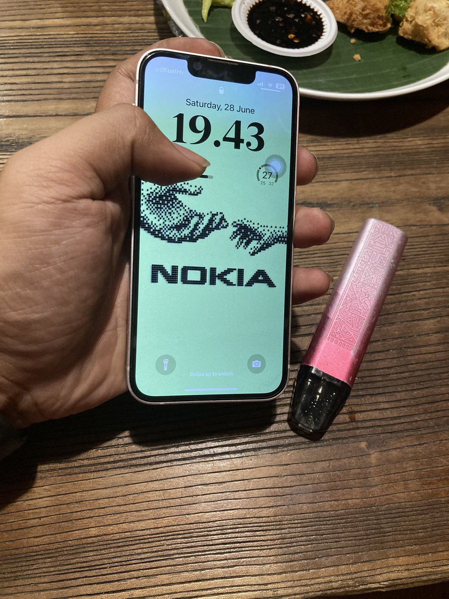 akbarptrw's tweet photo. Malam Minggu Ceria
WTS
iPhone 13 mini 256GB Pink
ex Inter, Sinyal indosat three on terus
Face id ON, BH 77%
Minus baret di body aja pemakaian, Bukan Dent
5.6K Nego
Dom Surabaya https://t.co/KVbS1aRIra