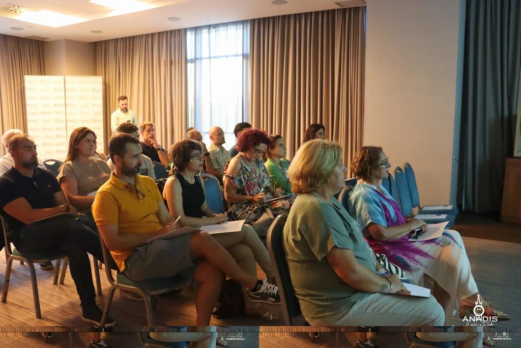 ANADIS Diabetes Sevilla (@anadisevilla) on Twitter photo 🔵 ᴇᴠᴇɴᴛᴏꜱ | El 25 de junio se llevó a cabo la ponencia 'Sistemas híbridos de asa cerrada'. Impartido por Belinda Lozoya, educadora en diabetes del <a href="/H12Octubre/">Hospital Universitario 12 de Octubre</a>, en colaboración con <a href="/fadadiabetes/">FADA Andalucía Diabetes</a> y <a href="/MDiabetesE_ES/">Making Diabetes Easier España</a>
📲 #DiabeteSVQ
instagram.com/p/DLcdd9JNxgk/… 🔵 ᴇᴠᴇɴᴛᴏꜱ | El 25 de junio se llevó a cabo la ponencia 'Sistemas híbridos de asa cerrada'. Impartido por Belinda Lozoya, educadora en diabetes del <a href="/H12Octubre/">Hospital Universitario 12 de Octubre</a>, en colaboración con <a href="/fadadiabetes/">FADA Andalucía Diabetes</a> y <a href="/MDiabetesE_ES/">Making Diabetes Easier España</a>
📲 #DiabeteSVQ
instagram.com/p/DLcdd9JNxgk/…