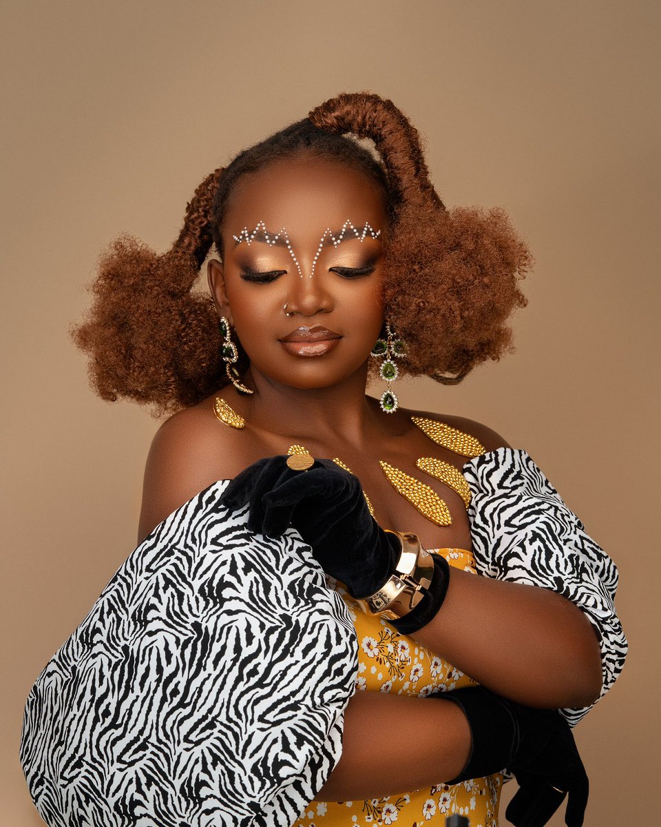 EstherKazungu's tweet photo. Happy Birthday to Me 🥰🥰

📸 &amp; Edits: @PaulTapawa 
Styling: @malika_mandy on IG 
Make-up: @glambysly_ on IG https://t.co/MIrIIwI9Zl