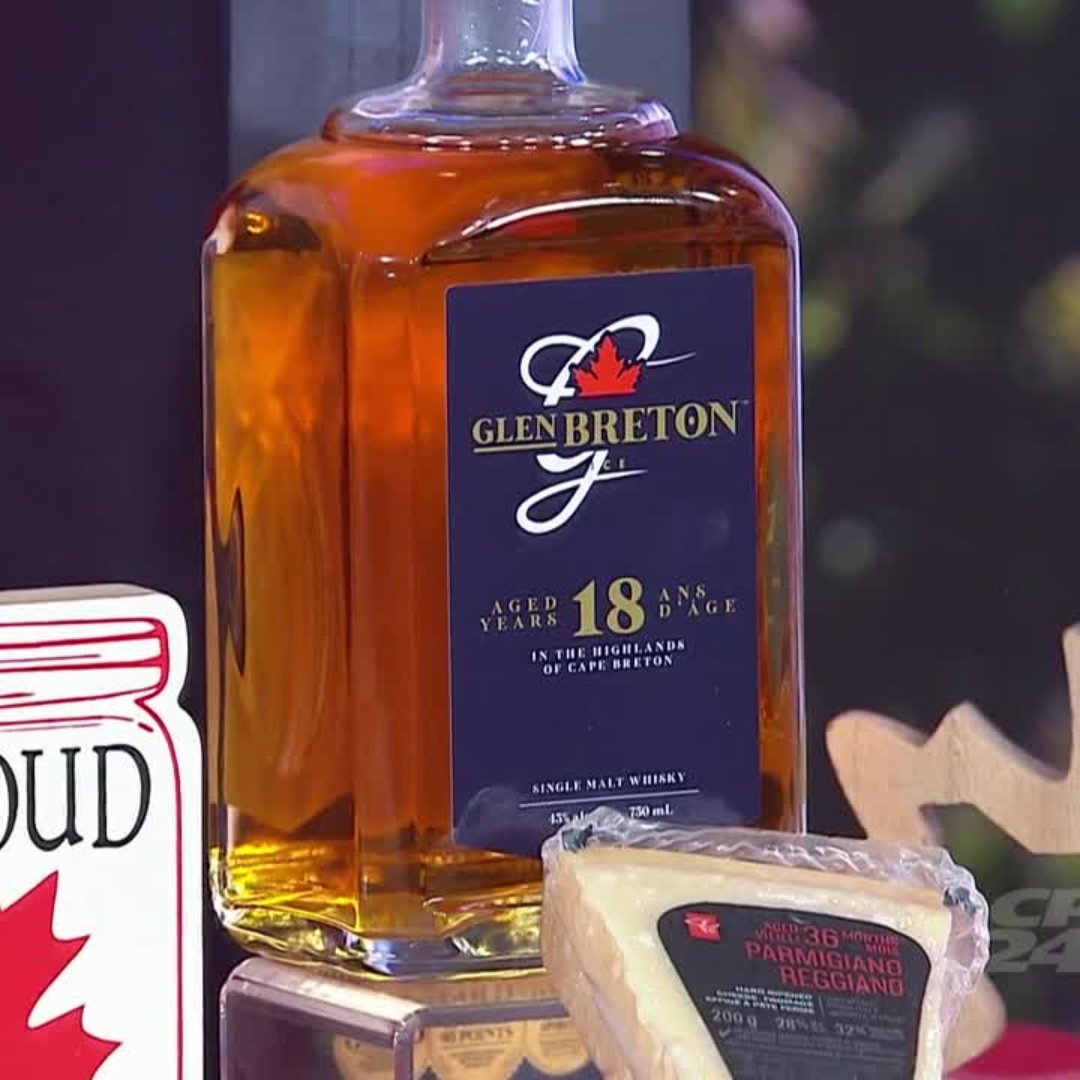 🎇 What do Canadian wine, cheese and fireworks have in common❓

nataliemaclean.com/blog/videos/wh…

🍸 Always great to raise a glass, or three, with <a href="/NewsguyNick/">Nick Dixon</a>

🥃 Have you tried any of these wines, spirits or cheeses❓

@loblawson @preschoice <a href="/InasphereWines/">Inasphere Wines</a> <a href="/HesterCreek/">Hester Creek Estate Winery</a> @glenbreton