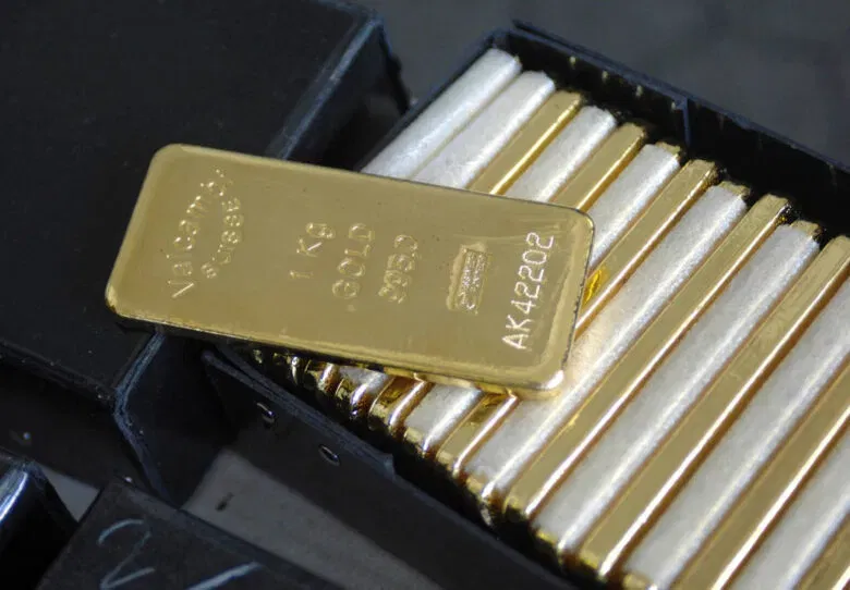 businessamfr's tweet image. Pays européens exigent rapatriement des réserves d’or américaines fr.businessam.be/leurope-exige-… #Rapatriement #ReserveOr #SovereigneteNationale #AutonomieFinanciere #Geopolitique