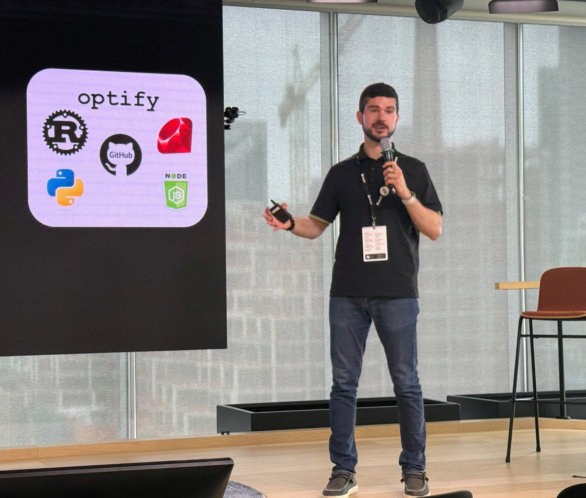 jusharris's tweet photo. That's me sharing how we configure the #Sidekick Platform at @Shopify using optify at Toronto Tech Week last Thursday. Video coming soon to https://t.co/agl9C1nU8u
https://t.co/aHGNnTzqR2 https://t.co/hxeoeXV44c